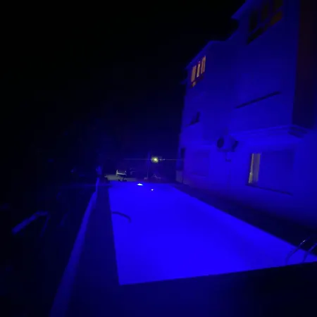Side Parkvilla Garden Floor